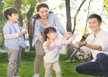 快盈lll新家庭养育公益项目